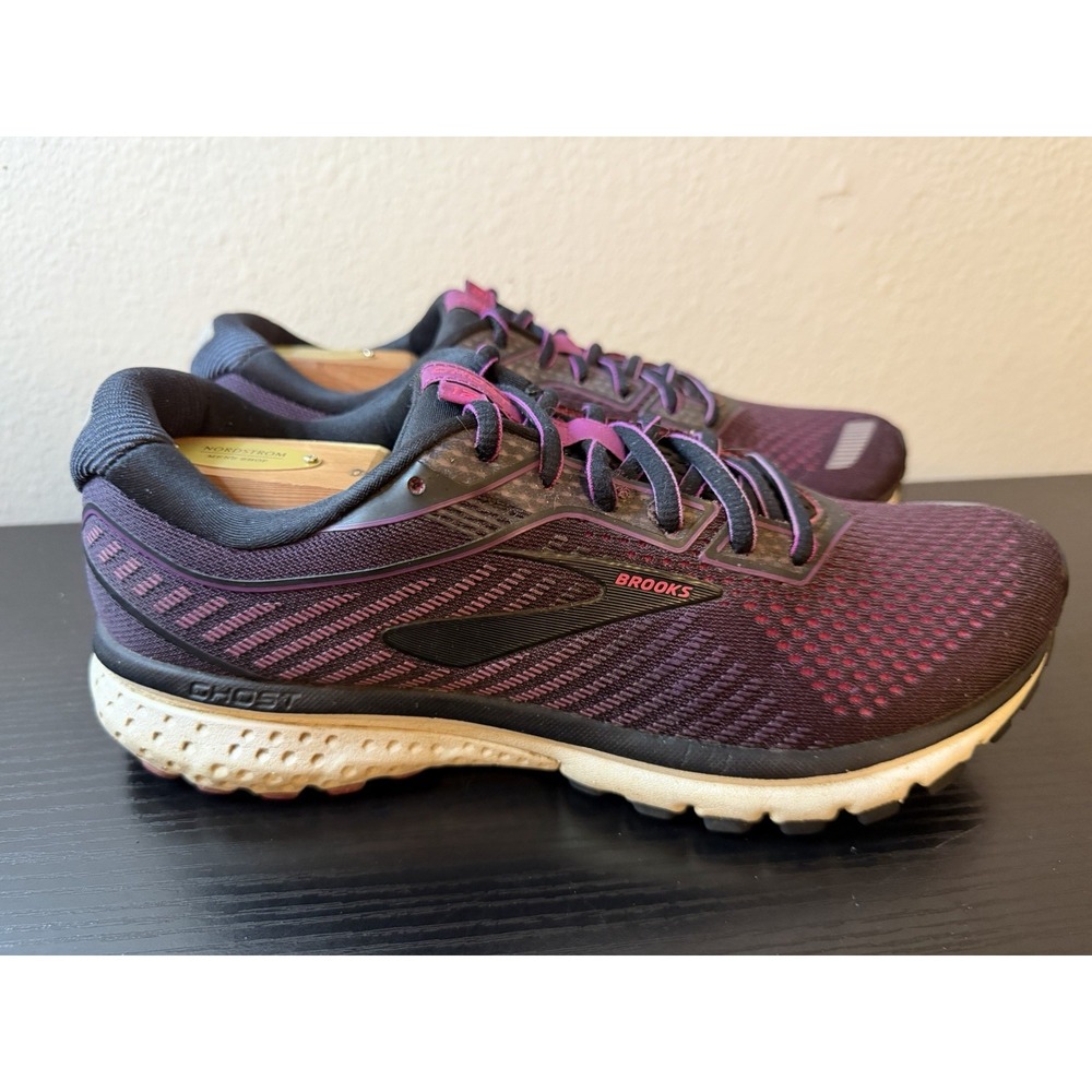 Brooks Ghost 12 Purple Athletic Running Shoes Sneakers Women's Size 10.5 B